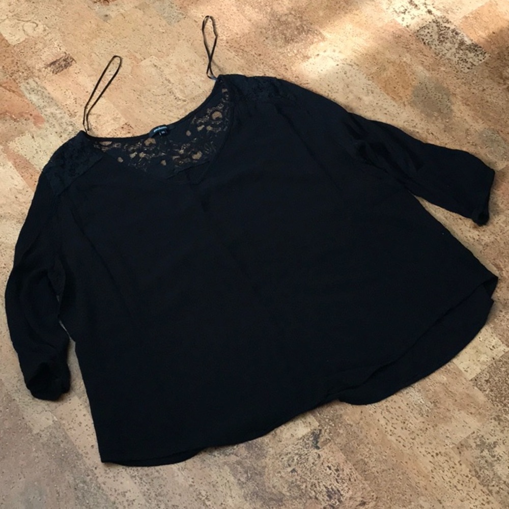 Gauzy top